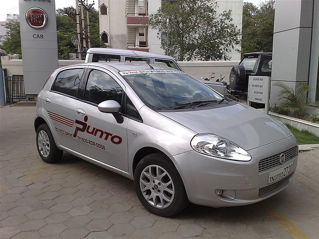 Maruti Suzuki Swift VXI 2026 in Orai